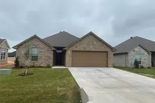 3318 White Horse Dr, Granbury, TX 76049 - Photo 1