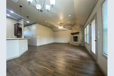 3318 White Horse Drive, Granbury, TX 76049 - Photo 3