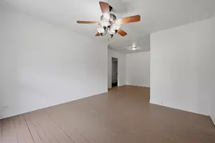 1105 W Hull St, Denison, TX 75020 - Photo 3