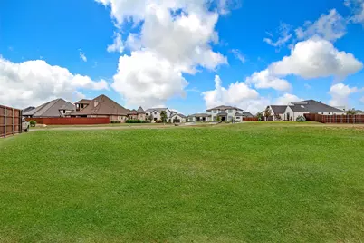 1103 Ridgecrest Drive, Mansfield, TX 76033 - Photo 5