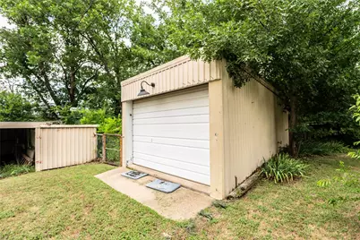 706 E Highway 82, Nocona, TX 76255 - Photo 13