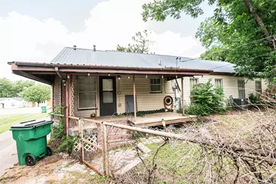 706 E Highway 82, Nocona, TX 76255 - Photo 5