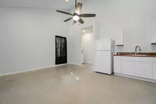 207 Young St, Nocona, TX 76255 - Photo 7