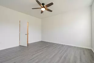 207 Young St, Nocona, TX 76255 - Photo 11