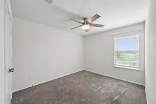 837 Amberwood Ct, Fort Worth, TX 76052 - Photo 27
