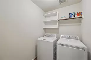 837 Amberwood Ct, Fort Worth, TX 76052 - Photo 29