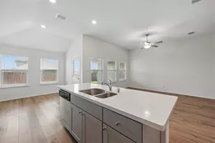 837 Amberwood Ct, Fort Worth, TX 76052 - Photo 15