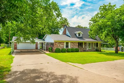 210 Yucca Drive, Weatherford, TX 76087 - Photo 1