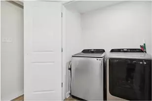 13505 Pyramid Dr, Farmers Branch, TX 75234 - Photo 17
