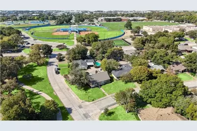 13505 Pyramid Drive, Farmers Branch, TX 75234 - Photo 25