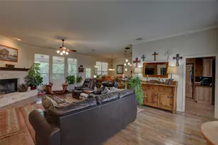 239 Palomino Ct, Cresson, TX 76035 - Photo 11