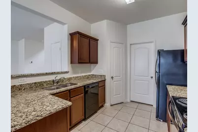 1622 White Mountain Way, Princeton, TX 75407 - Photo 11