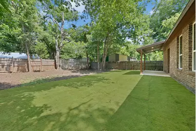 1112 Trinity Street, Cleburne, TX 76031 - Photo 9