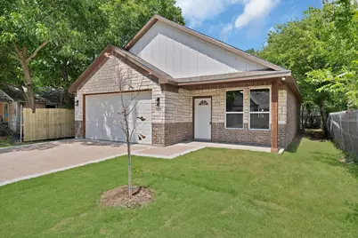 1112 Trinity Street, Cleburne, TX 76031 - Photo 1