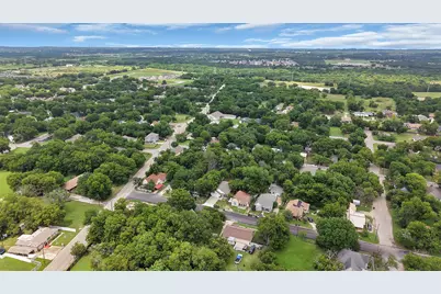 1112 Trinity Street, Cleburne, TX 76031 - Photo 33