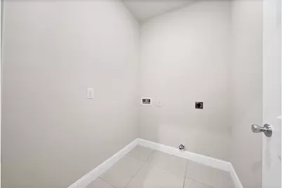 1112 Trinity Street, Cleburne, TX 76031 - Photo 15
