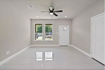 1112 Trinity Street, Cleburne, TX 76031 - Photo 31
