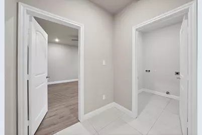 1112 Trinity Street, Cleburne, TX 76031 - Photo 17