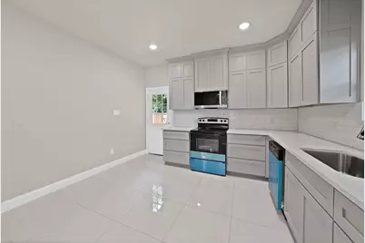 1112 Trinity Street, Cleburne, TX 76031 - Photo 23