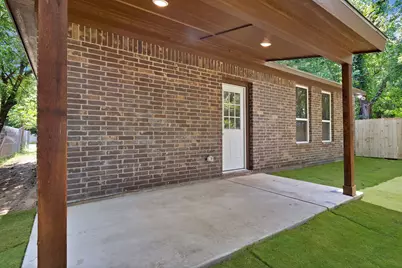 1112 Trinity Street, Cleburne, TX 76031 - Photo 7