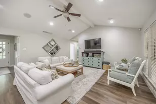 8523 Vista View Dr, Dallas, TX 75243 - Photo 7