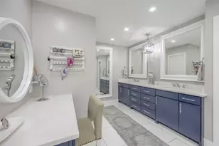 8523 Vista View Dr, Dallas, TX 75243 - Photo 15