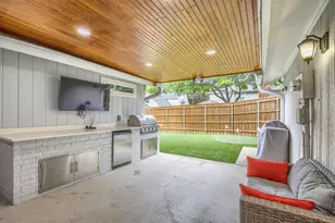 8523 Vista View Dr, Dallas, TX 75243 - Photo 27