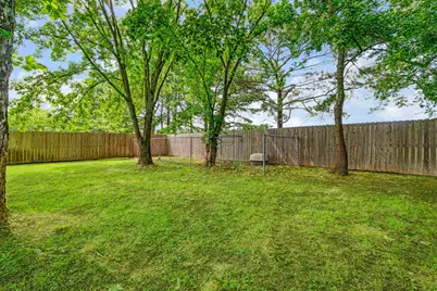 57 Helena Dr, Powderly, TX 75473 - Photo 15