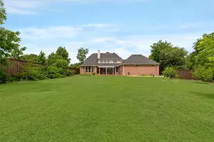 10110 Betty Jane Ln, Dallas, TX 75229 - Photo 29