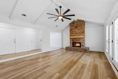 4351 Altamesa Boulevard, Fort Worth, TX 76133 - Photo 9