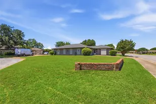 4351 Altamesa Blvd, Fort Worth, TX 76133 - Photo 1