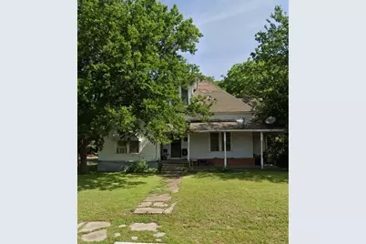 401 E Elm Street, Hillsboro, TX 76645 - Photo 1