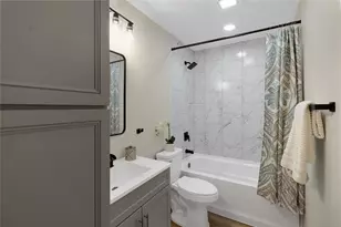 908 Red Oak St, Azle, TX 76020 - Photo 27