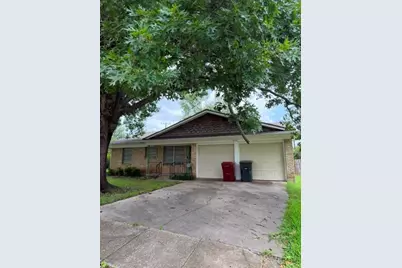 1402 Hillcrest Drive, Sherman, TX 75092 - Photo 1