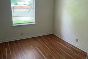 1402 Hillcrest Dr, Sherman, TX 75092 - Photo 9