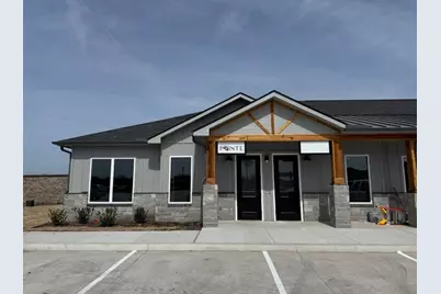 2200 Traders #401, Greenville, TX 75402 - Photo 1