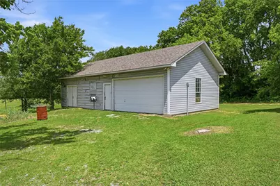 1108 S Farm Market 2077, Dodd City, TX 75438 - Photo 15
