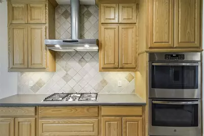 1066 West Road, Waxahachie, TX 75165 - Photo 11