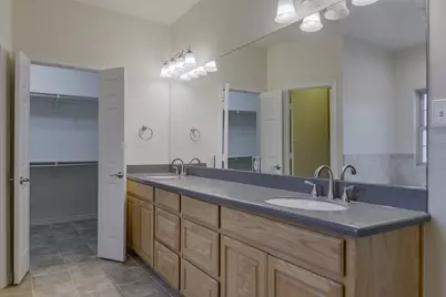 1066 West Road, Waxahachie, TX 75165 - Photo 31