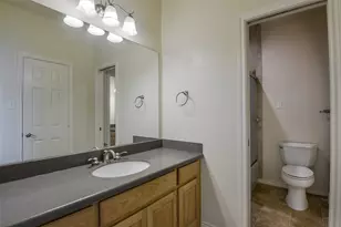 1066 W Rd, Waxahachie, TX 75165 - Photo 17