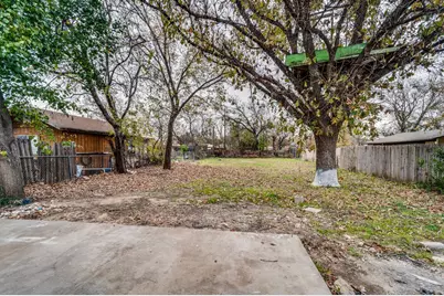 2110 Aggie Drive, Grand Prairie, TX 75051 - Photo 27