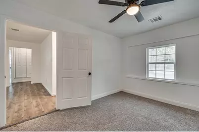 2110 Aggie Drive, Grand Prairie, TX 75051 - Photo 9