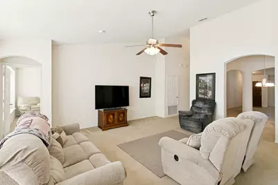 5839 Twilight Drive, Grand Prairie, TX 75052 - Photo 7