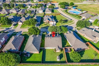 5839 Twilight Drive, Grand Prairie, TX 75052 - Photo 3