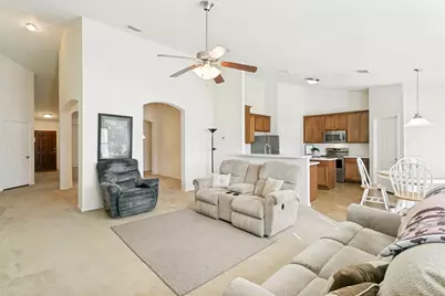 5839 Twilight Drive, Grand Prairie, TX 75052 - Photo 9