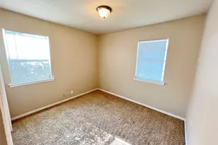3909 Atlas Dr, Denton, TX 76209 - Photo 5