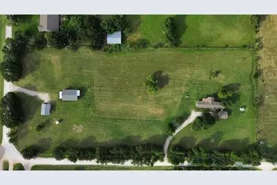 1306 Winn Road, Bowie, TX 76230 - Photo 19
