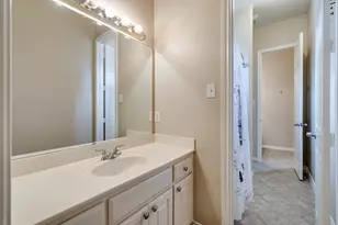 2817 Newburyport Ave, Garland, TX 75044 - Photo 27