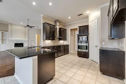 2817 Newburyport Avenue, Garland, TX 75044 - Photo 15
