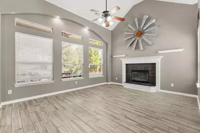 5540 Plata Lane, Benbrook, TX 76126 - Photo 7